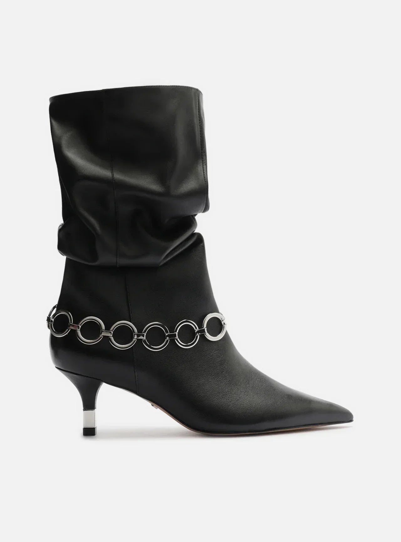 Bota Preta Couro Salto Fino Slouchy Metais